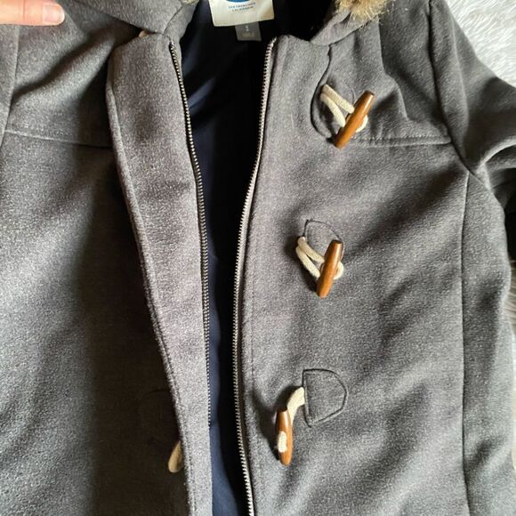 Old Navy Toggle Winter Coat Faux Fur Hooded Gray Size Small - Picture 3 of 11